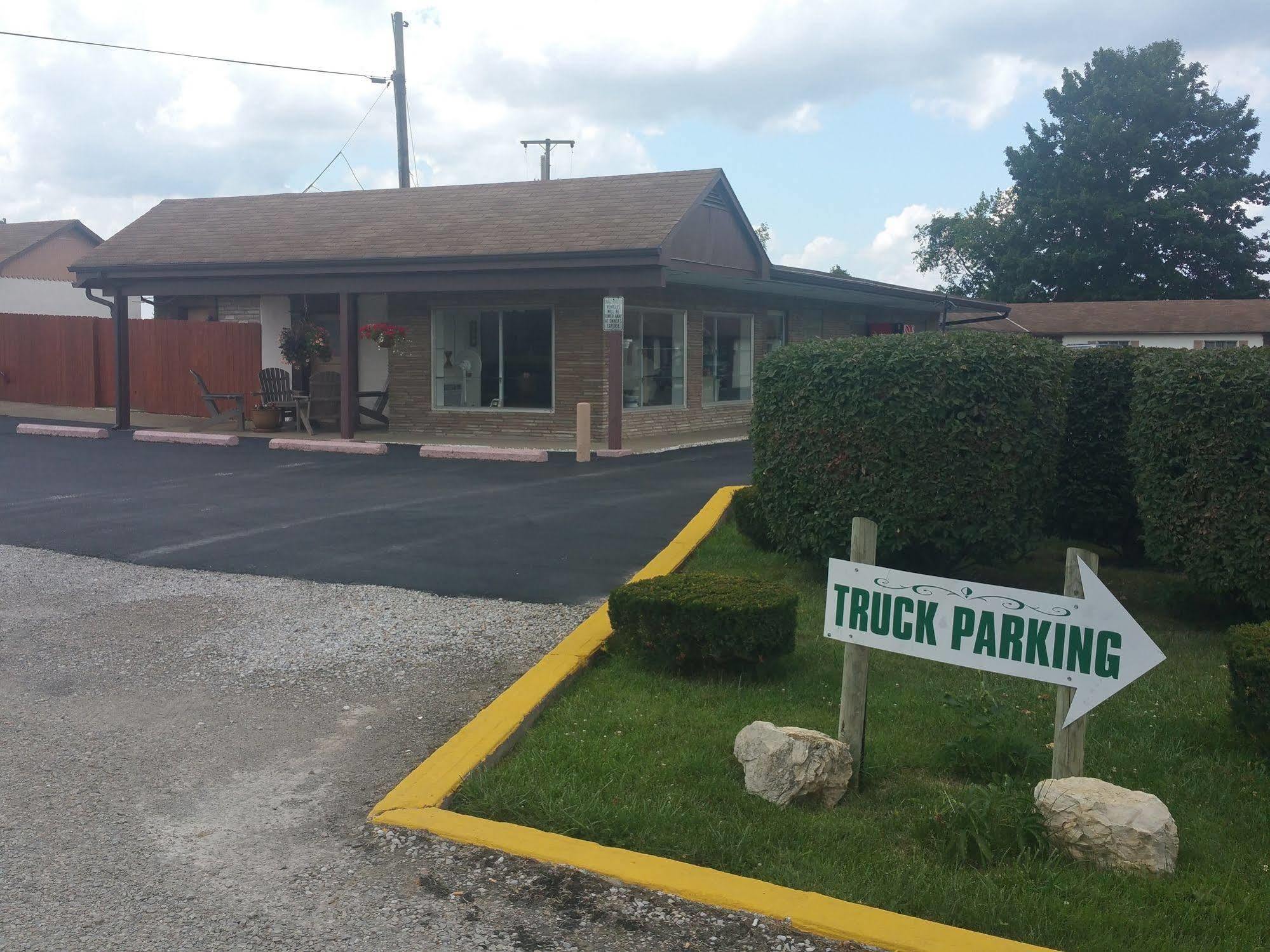 Baker'S Motel Norwich ภายนอก รูปภาพ